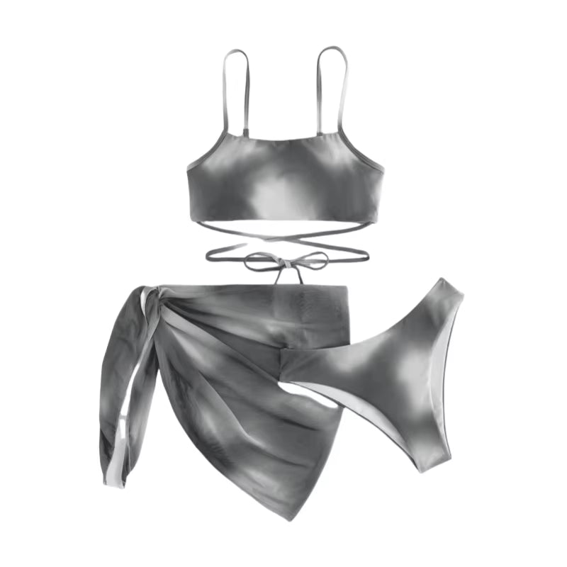 Nuevo diseño, estampado sexy en stock, ropa de playa de dos piezas, trajes de baño con cuello halter triangular y tanga para mujer