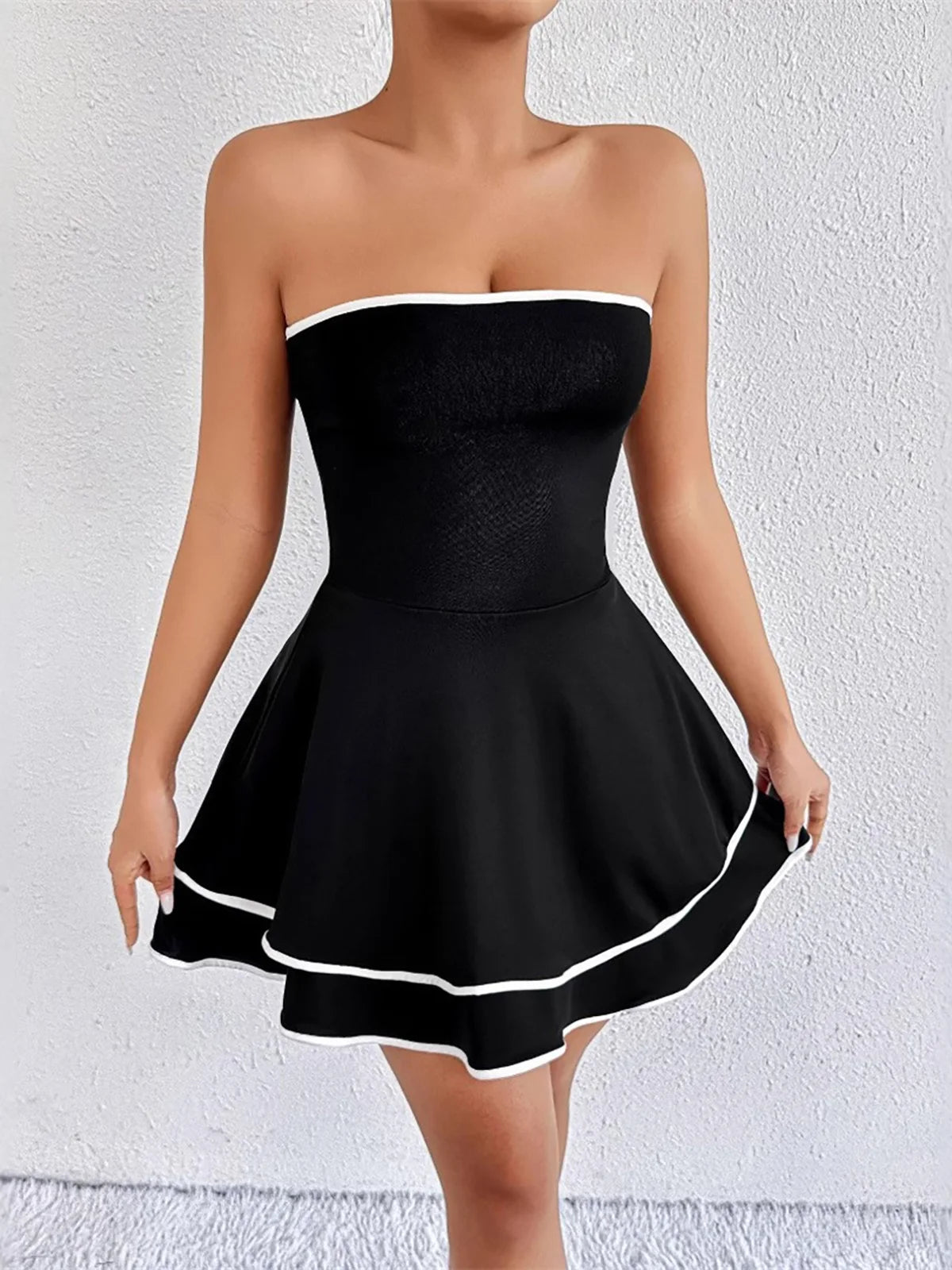 New Pleated Bandeau Sleeveless Dress Evening Party Bodycon Dress Elegant Mini Dress for Women Tight Dress Clubwear Vestidos D549