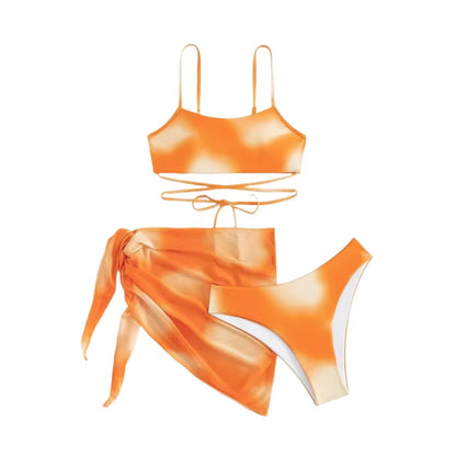 Nuevo diseño, estampado sexy en stock, ropa de playa de dos piezas, trajes de baño con cuello halter triangular y tanga para mujer