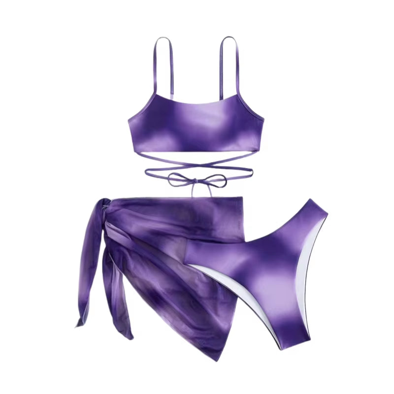 Nuevo diseño, estampado sexy en stock, ropa de playa de dos piezas, trajes de baño con cuello halter triangular y tanga para mujer