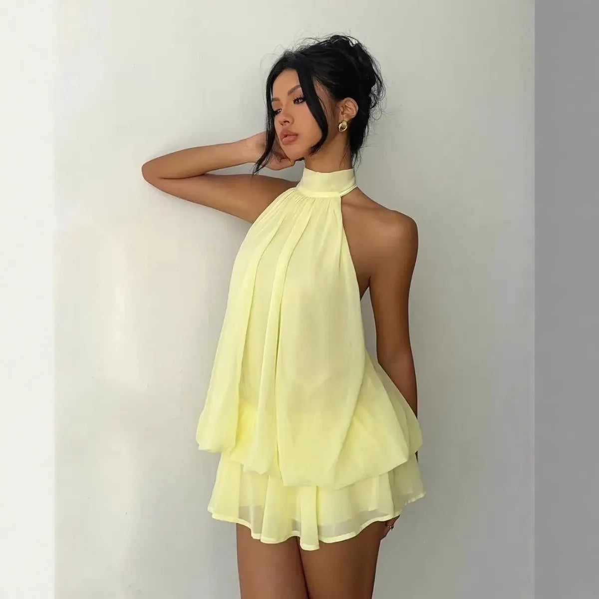 "Lo Exclusivo También Tiene Límites” Vestido de mujer con cuello halter, minifalda transparente de gasa sin espalda con lazo frontal, vestido de fiesta de cumpleaños vintage Y2K sexy y a la moda.