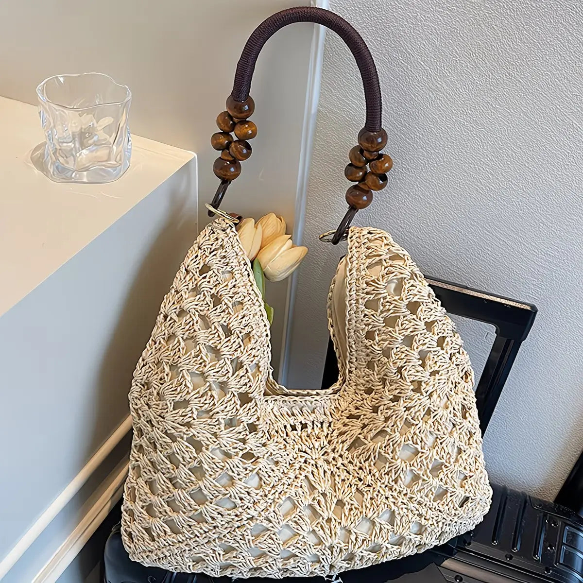 Handcrafted Versatile Woven Bag - Lightweight Crochet Straw Shoulder Bag for Beach and Vacation Use