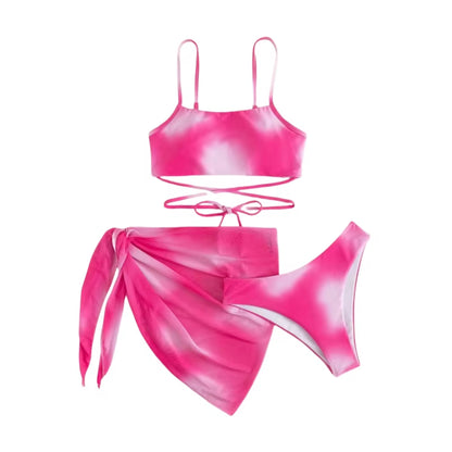 Nuevo diseño, estampado sexy en stock, ropa de playa de dos piezas, trajes de baño con cuello halter triangular y tanga para mujer